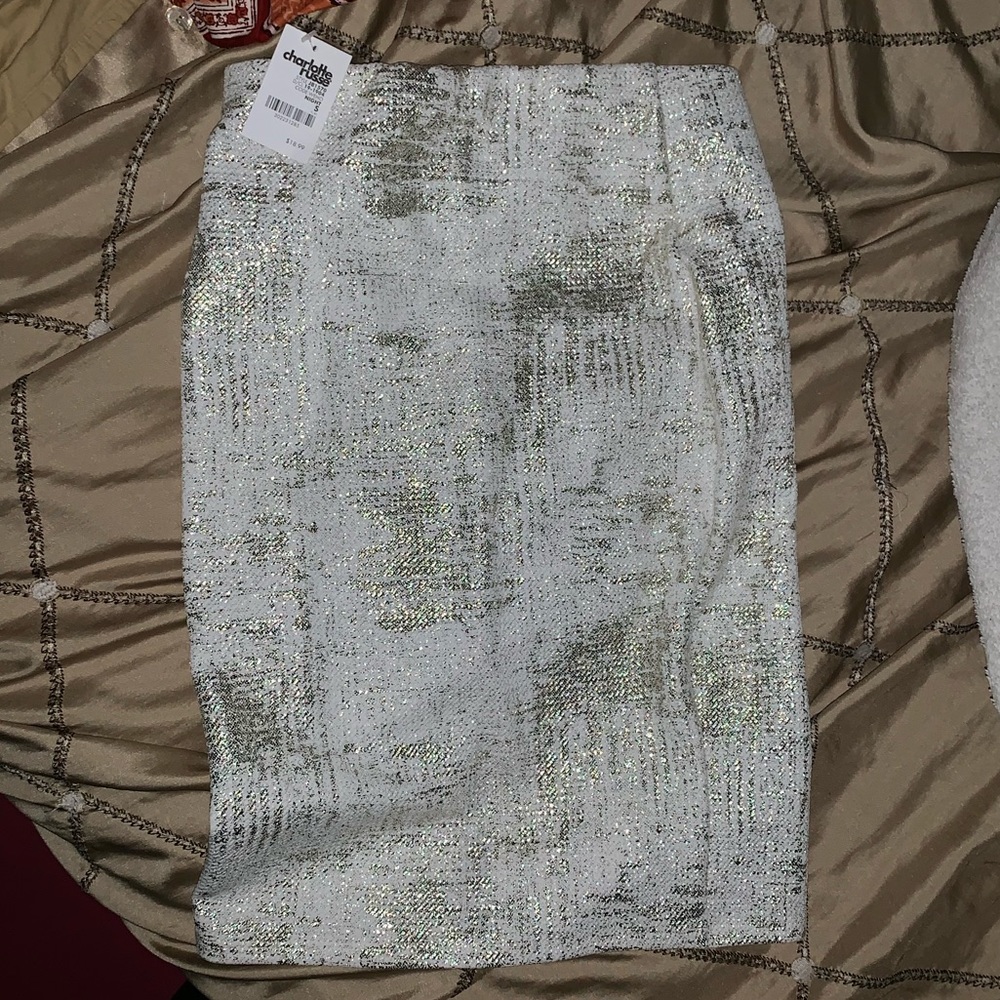 Pencil skirt